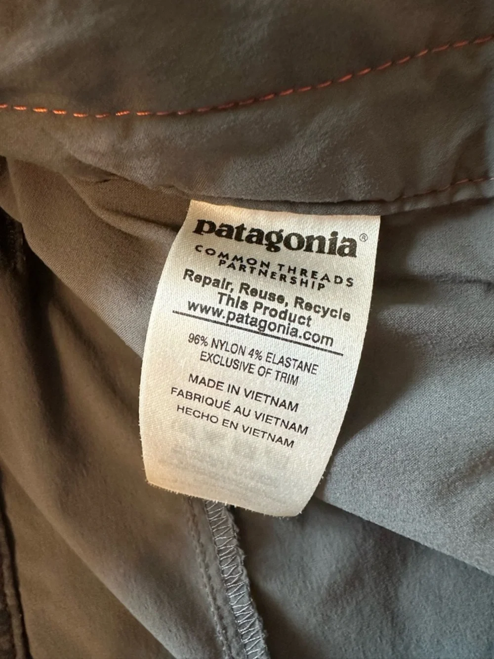 Men's Patagonia Grey Quandry Cargo Performace Pants - Picture 7 of 7